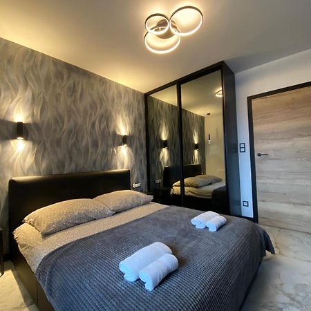 Luxury Loft Apartment Free Parking Krasków Eksteriør bilde