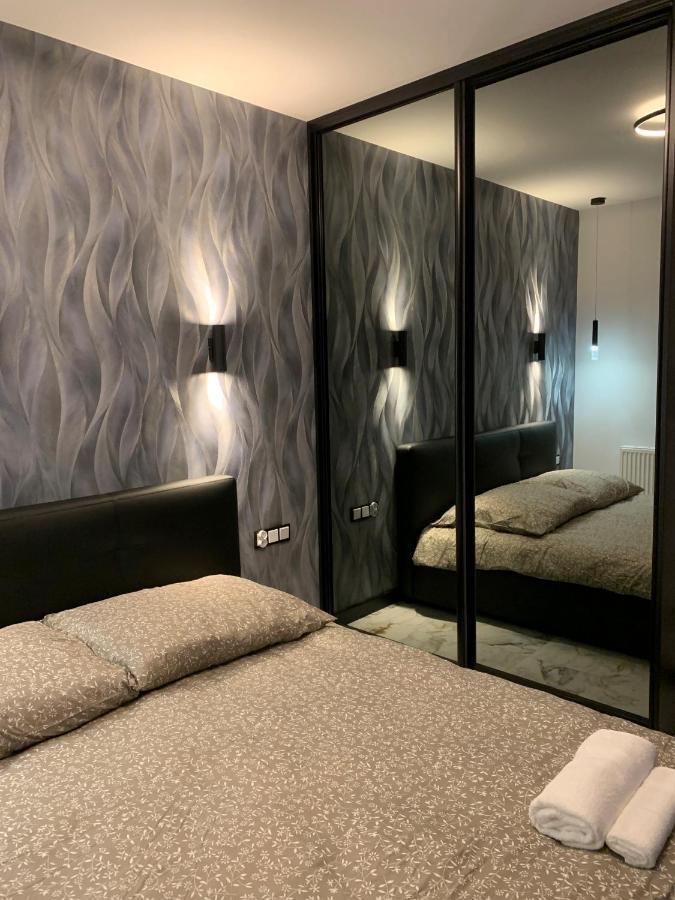 Luxury Loft Apartment Free Parking Krasków Eksteriør bilde